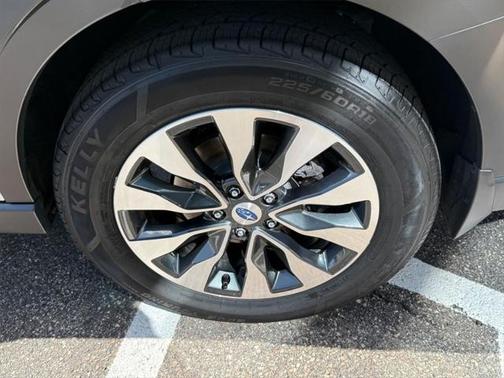 2023 Subaru Outback Touring