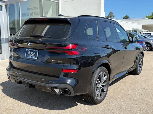 Black Sapphire Metallic 2026 BMW X5 xDrive40i