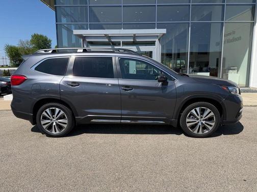 Magnetite Gray Metallic 2021 Subaru Ascent Limited 7-Passenger