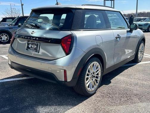 2025 MINI Hardtop Cooper