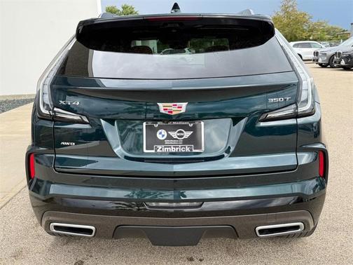 2025 Cadillac XT4 Sport
