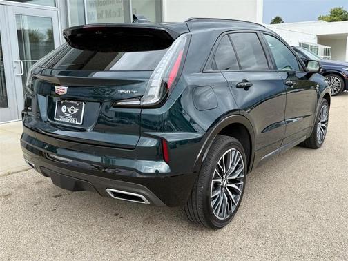2025 Cadillac XT4 Sport