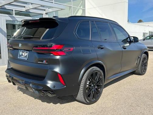 2025 BMW X5 M Base