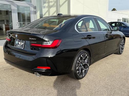 2026 BMW 330 xDrive NA