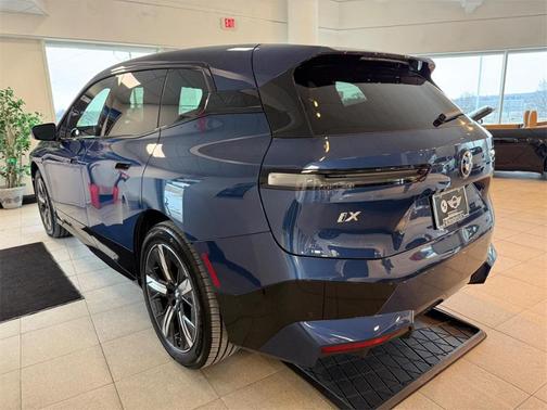2024 BMW iX xDrive50