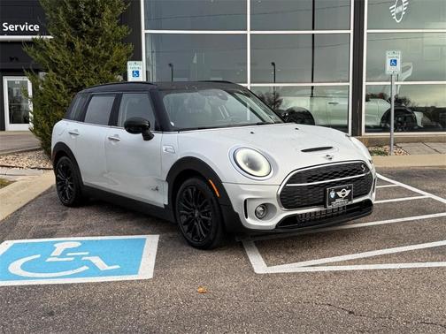 2023 MINI Clubman Cooper S ALL4