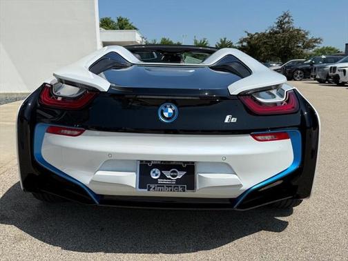 2019 BMW i8 Base