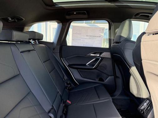 Alpine White 2026 BMW X1 M35i