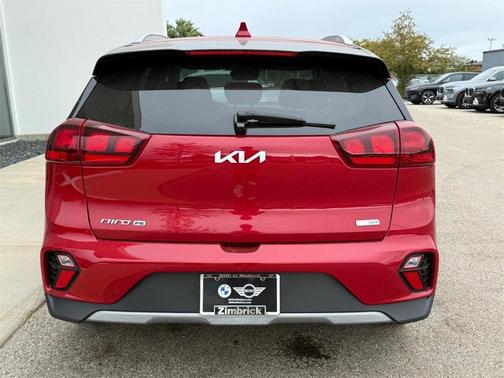 2022 Kia Niro LX