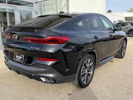2024 BMW X6 xDrive40i