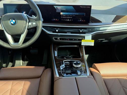 Alpine White 2026 BMW X5 PHEV xDrive50e