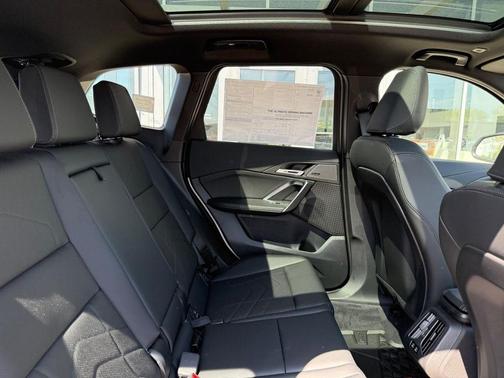 Alpine White 2026 BMW X1 xDrive28i