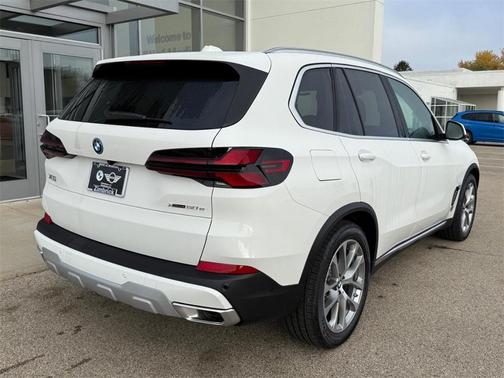 2026 BMW X5 PHEV xDrive50e