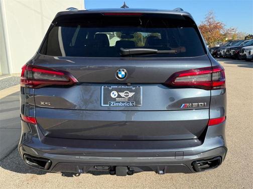 2022 BMW X5 M50i