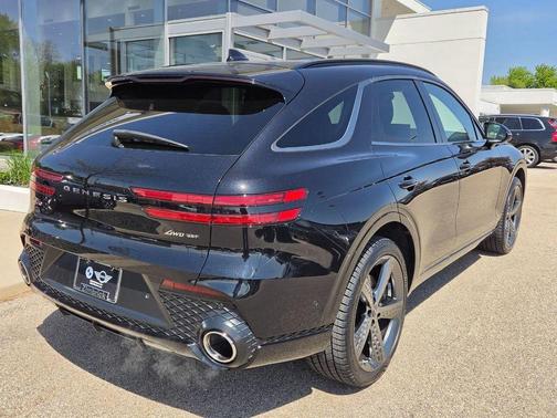 Vik Black 2023 Genesis GV70 3.5T AWD Sport