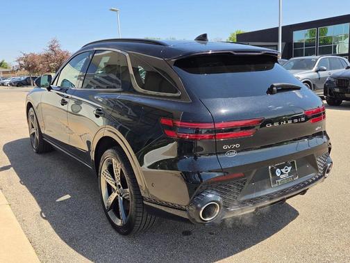 Vik Black 2023 Genesis GV70 3.5T AWD Sport