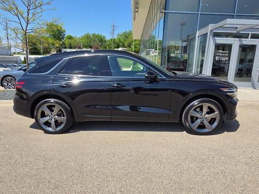 Vik Black 2023 Genesis GV70 3.5T AWD Sport