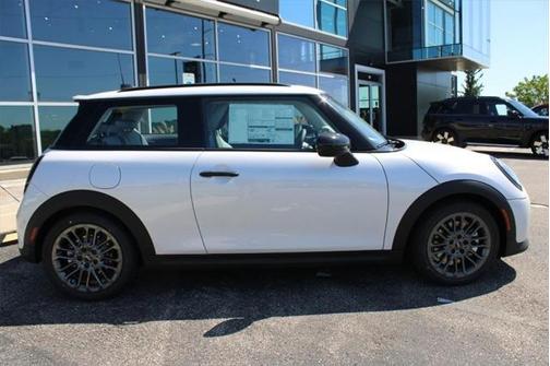 2025 MINI Hardtop Cooper S