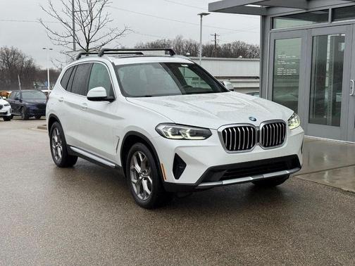 Mineral White Metallic 2022 BMW X3 xDrive30i