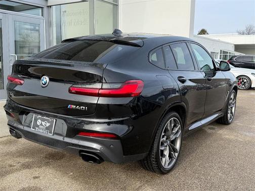 2021 BMW X4 M40i