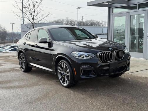 2021 BMW X4 M40i