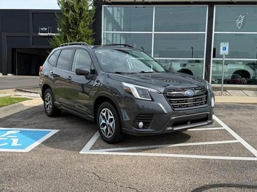 2022 Subaru Forester Premium