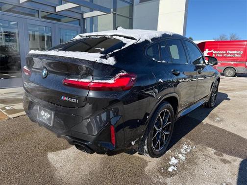2024 BMW X4 M40i