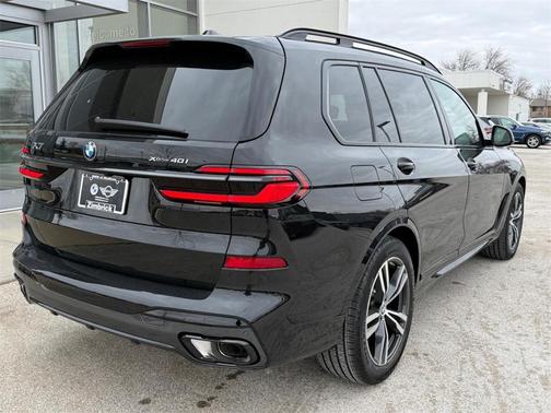 2026 BMW X7 xDrive40i