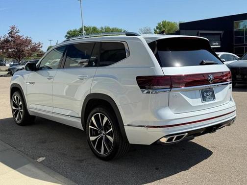 2024 Volkswagen Atlas 2.0T SEL Premium R-Line 4MOTION