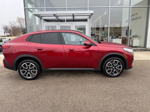 2024 BMW X2 xDrive28i