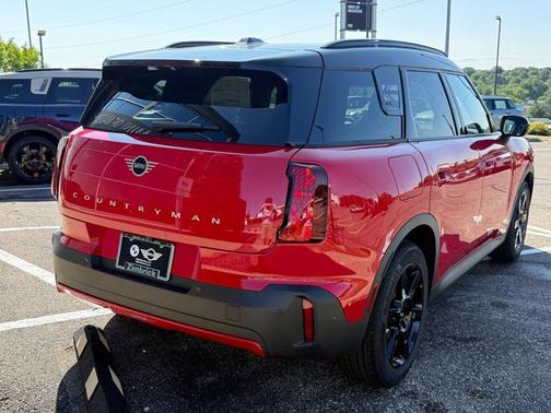 Chili Red II 2027 MINI Countryman Oxford Edition