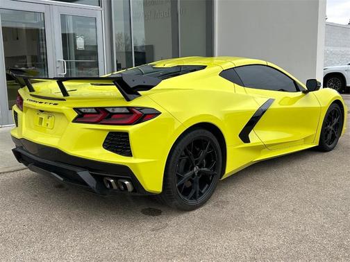 Accelerate Yellow Metallic 2020 Chevrolet Corvette Stingray w/2LT