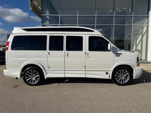 2020 Chevrolet Express 2500 RWD 2500 Regular Wheelbase WT