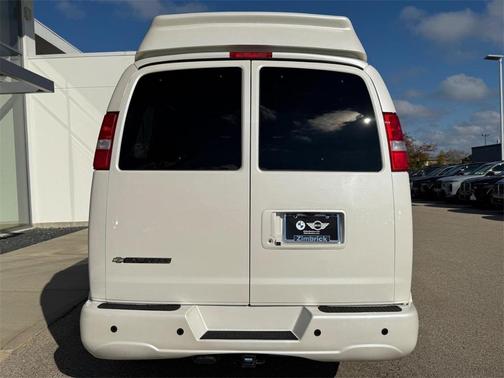 2020 Chevrolet Express 2500 RWD 2500 Regular Wheelbase WT