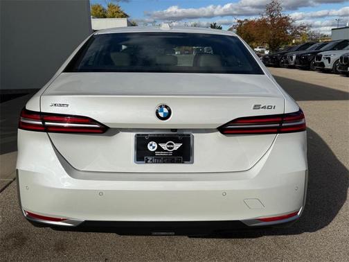 2024 BMW 540 xDrive