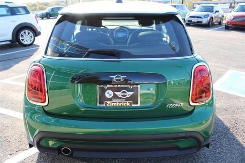 2022 MINI Hardtop Cooper