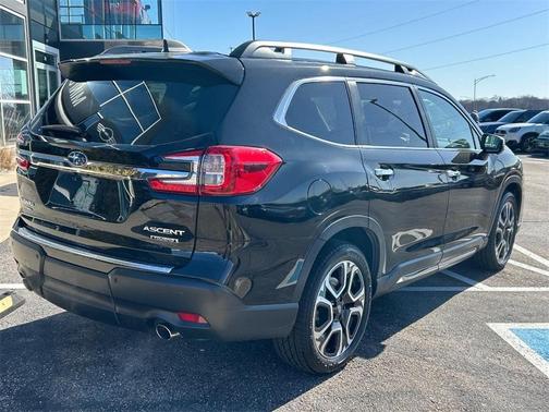 2023 Subaru Ascent Touring 7-Passenger