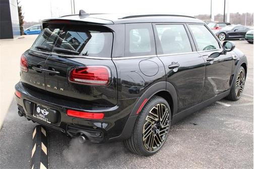 2023 MINI Clubman Cooper S ALL4