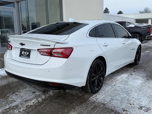 2025 Chevrolet Malibu FWD 2LT