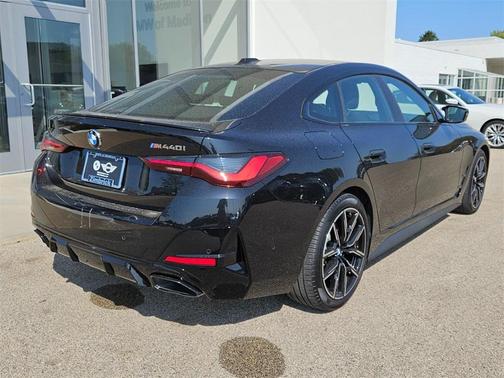 2023 BMW M440 i xDrive