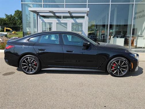 2023 BMW M440 i xDrive