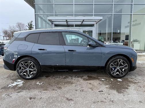2024 BMW iX xDrive50