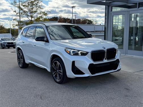 2025 BMW X1 M35i