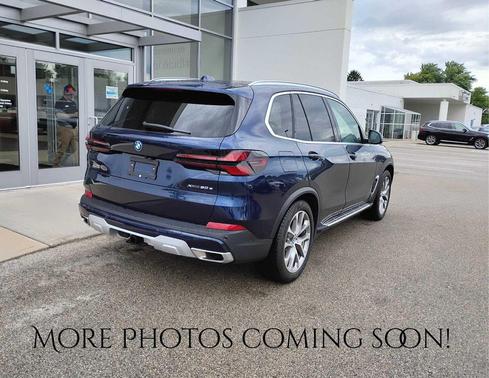 Tanzanite Blue II Metallic 2026 BMW X5 PHEV xDrive50e