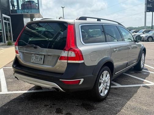 2016 Volvo XC70 T5 Platinum