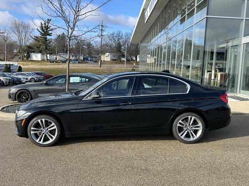 2018 BMW 330 xDrive