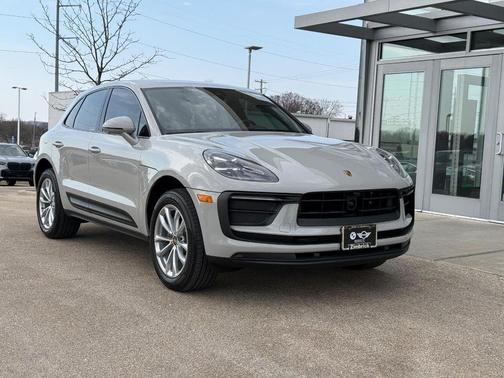 Chalk 2025 Porsche Macan Macan S