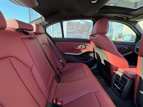 2026 BMW 330 xDrive NA