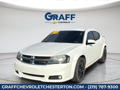 Bright White Clearcoat 2011 Dodge Avenger Mainstreet