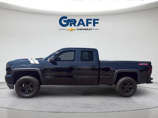 Black 2017 Chevrolet Silverado 1500 2LT